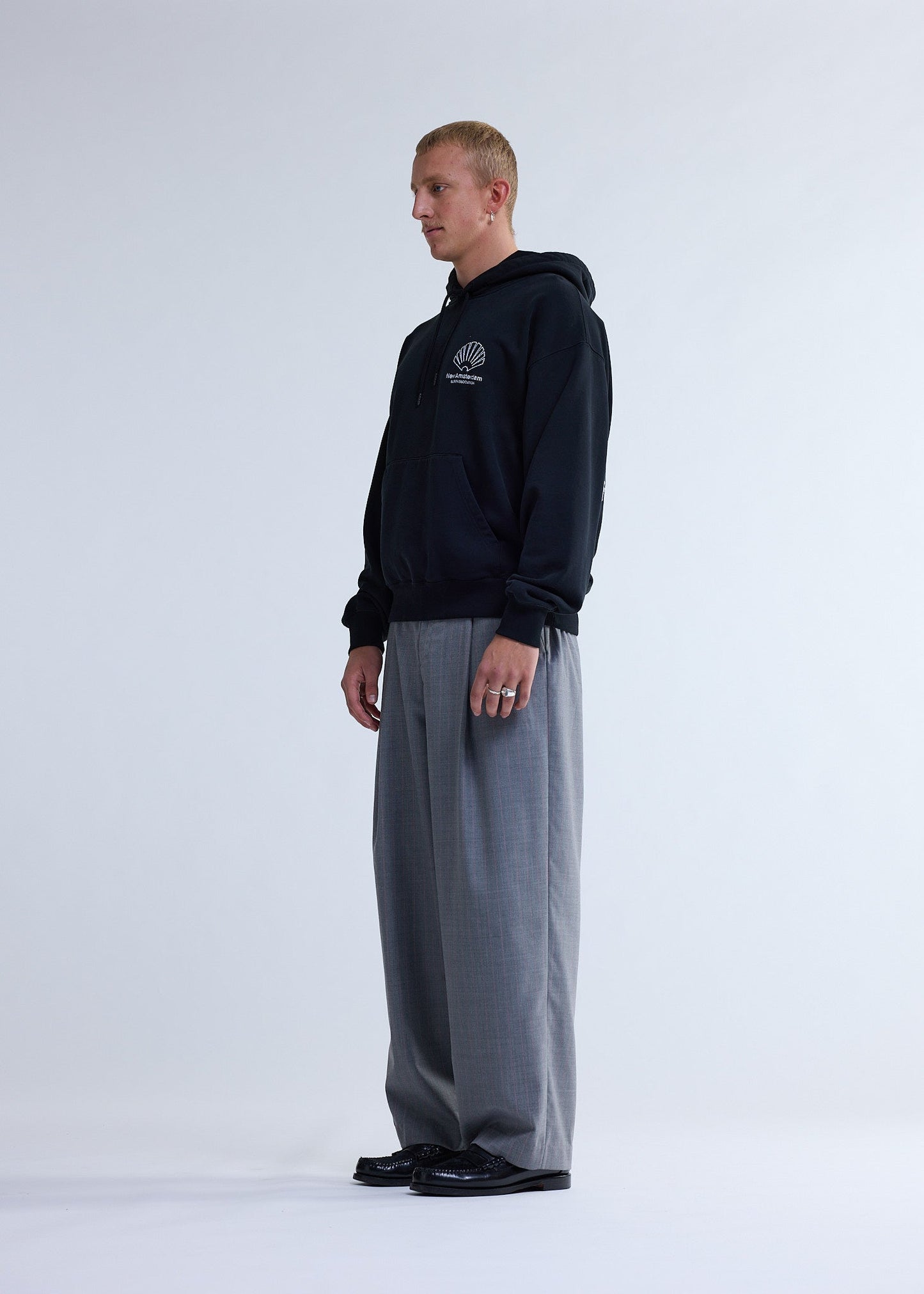 LOGO HOODIE + BLACK/WHITE | Black