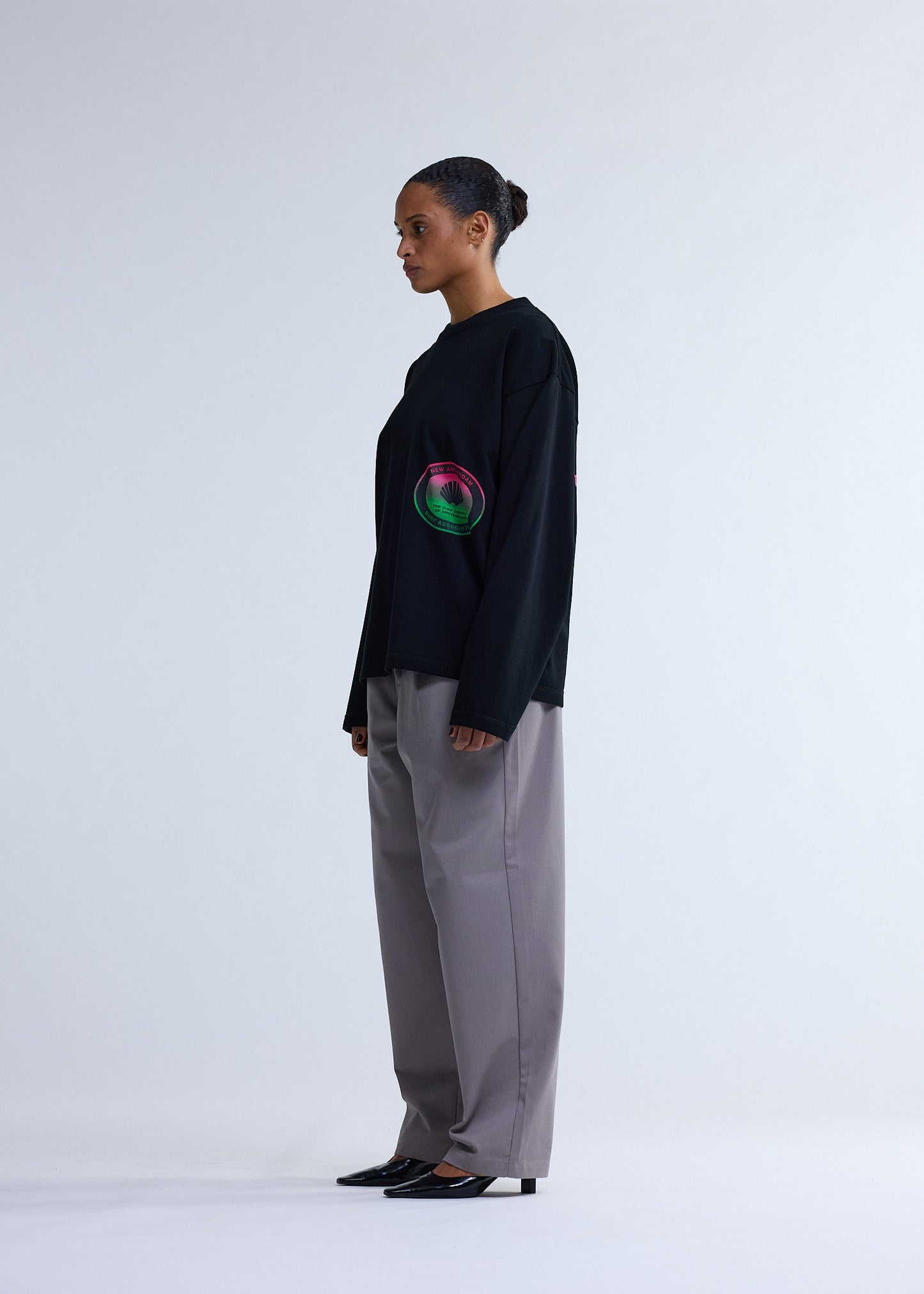 SURF CENTRE LONGSLEEVE BLACK | Black