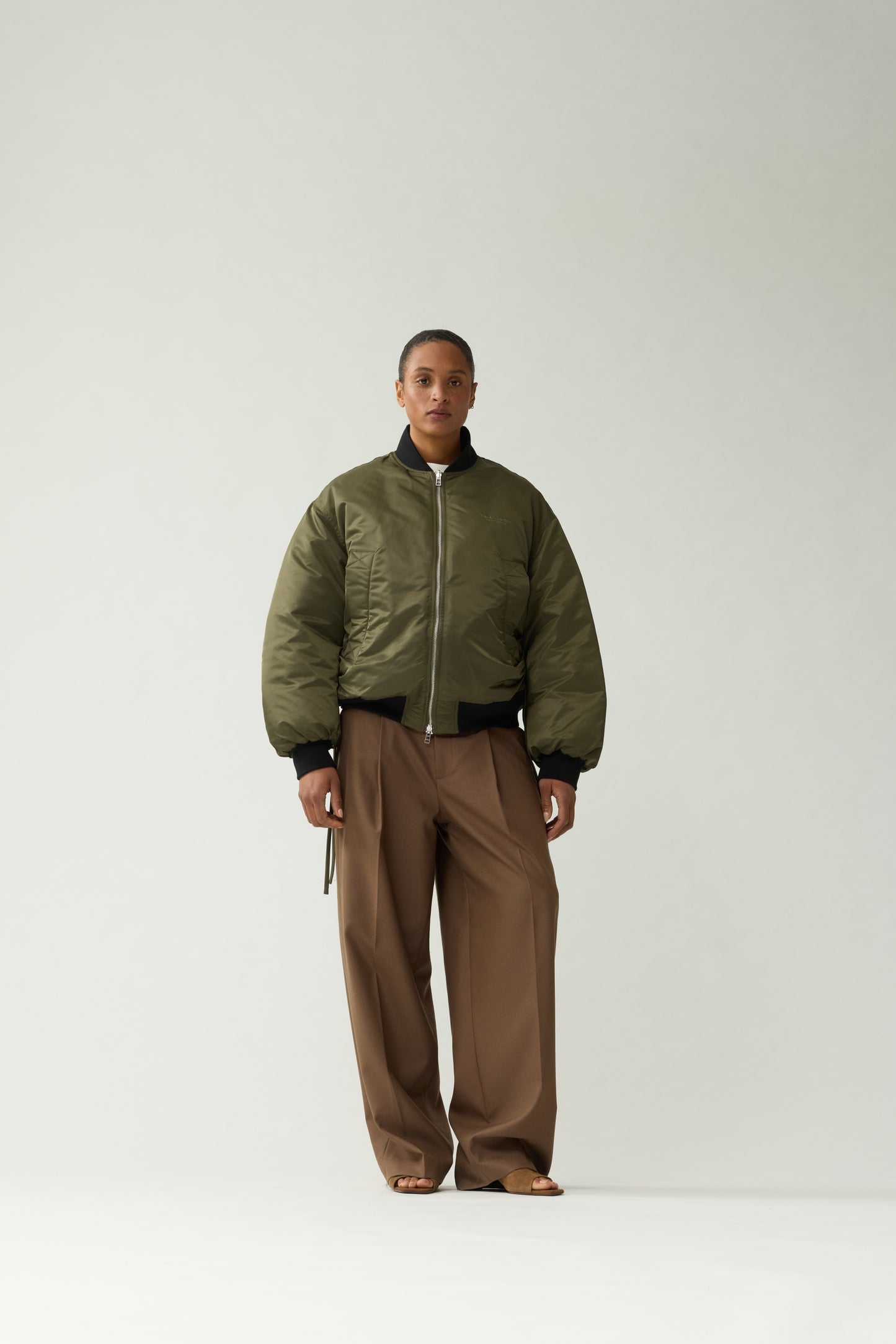 REVERSIBLE BOMBER JACKET | Army Green