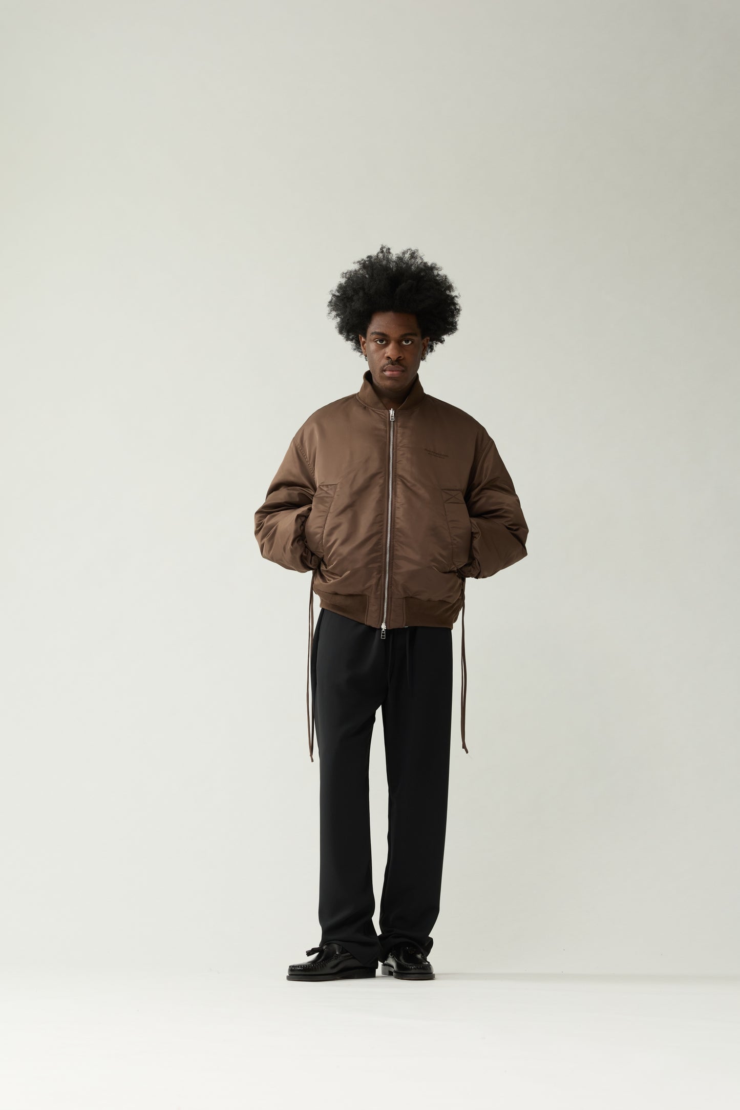 REVERSIBLE BOMBER JACKET | Brown
