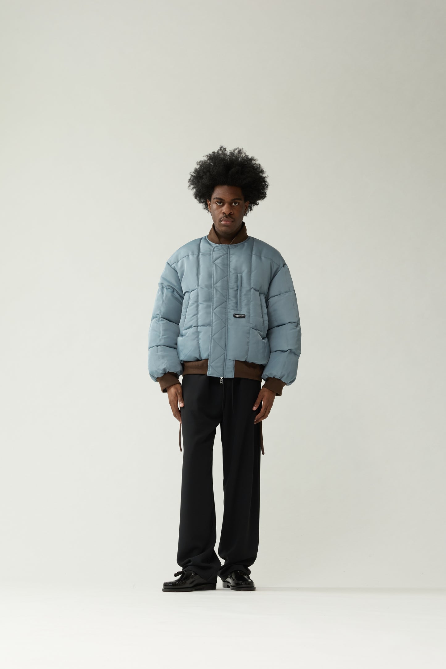 REVERSIBLE BOMBER JACKET | Brown