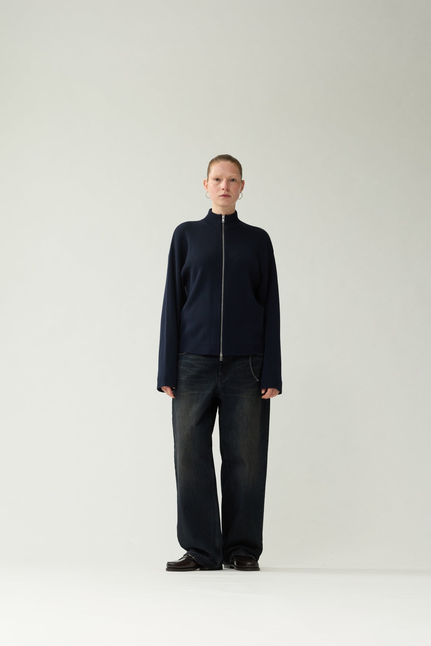 MERINO WOOL ZIP TROUGH | Night