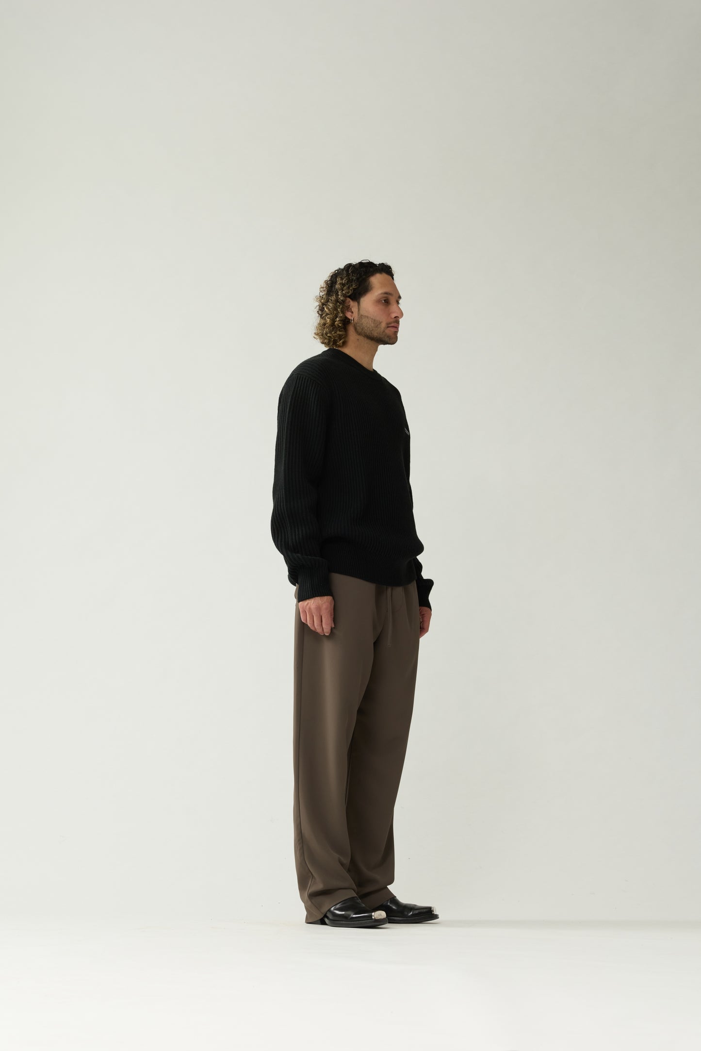 KNITTED CREWNECK | Black