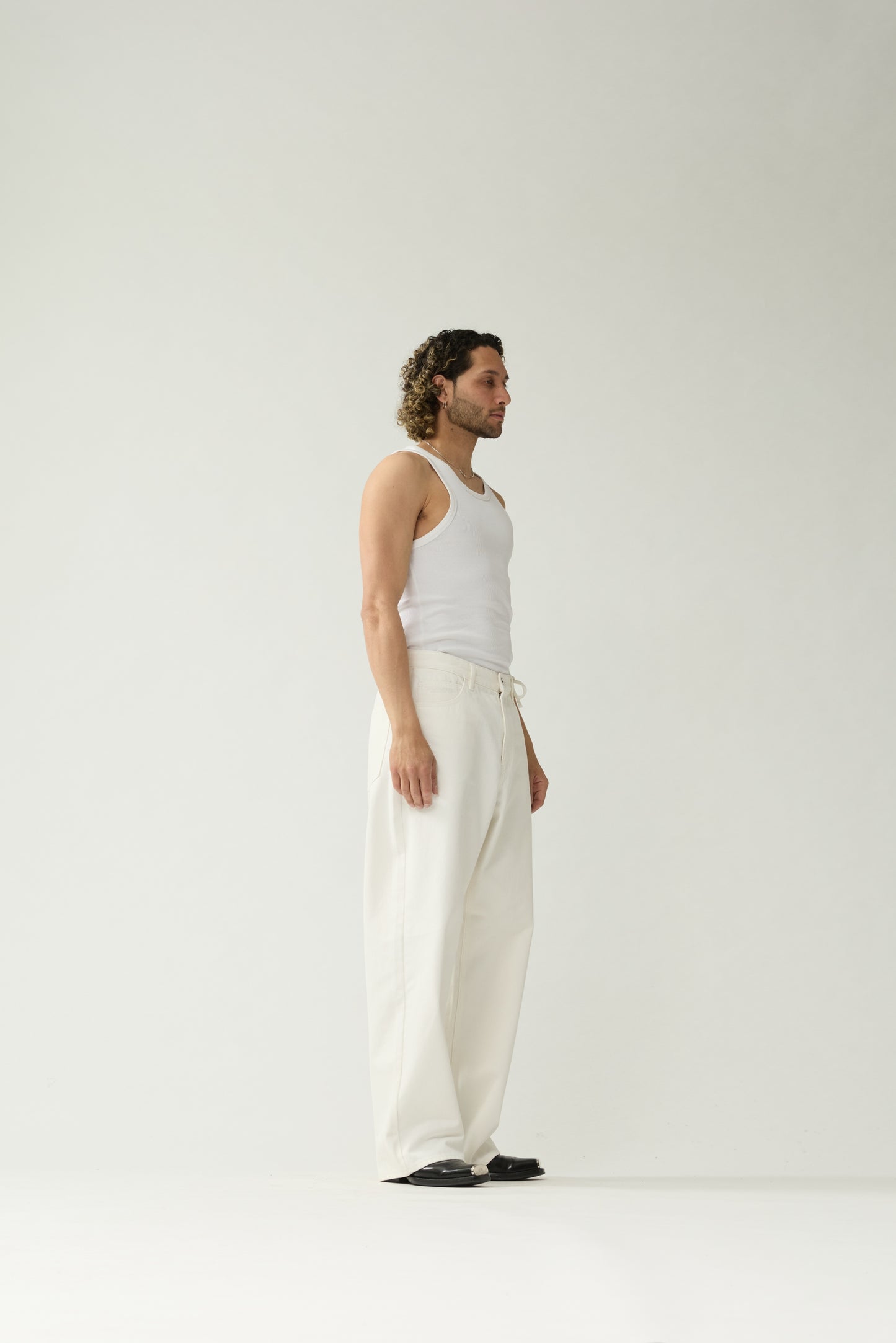 40A DENIM | White