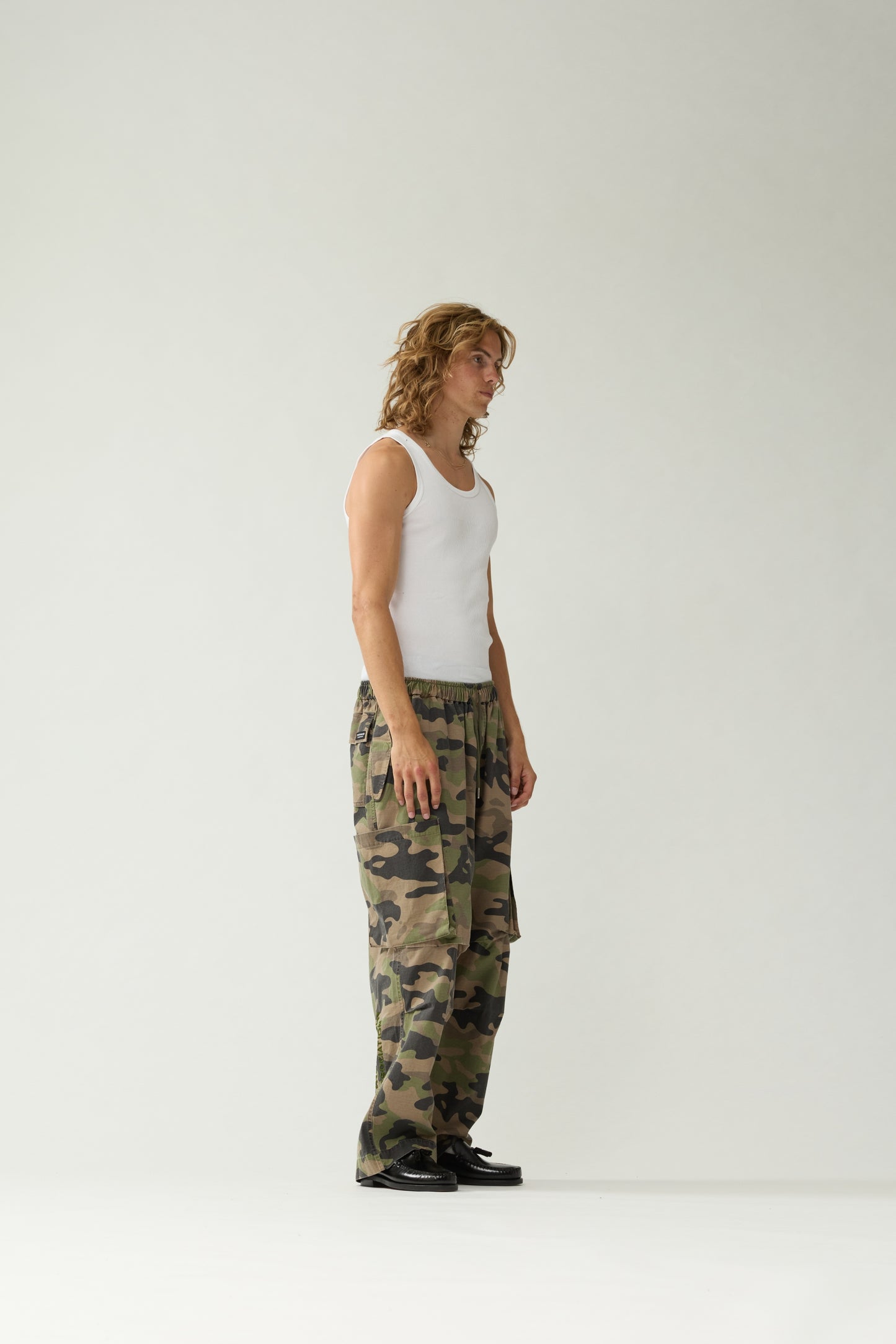 CARGO PANTS | Camo