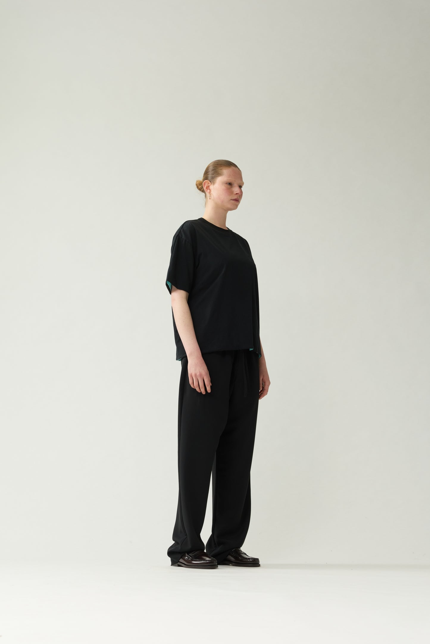 DOUBLE LAYERED LOGO TEE | Black