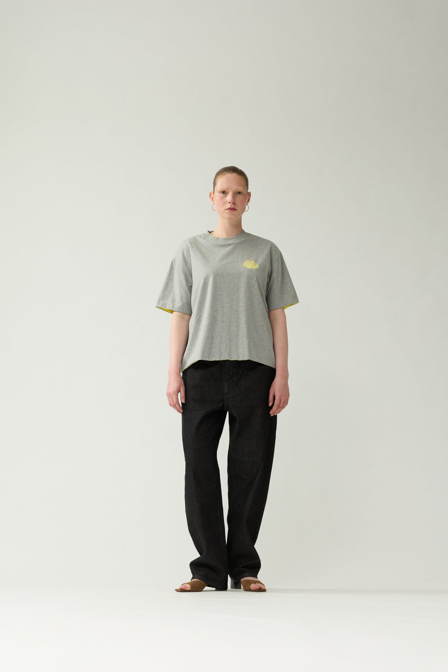 DOUBLE LAYERED LOGO TEE | Grey Melange