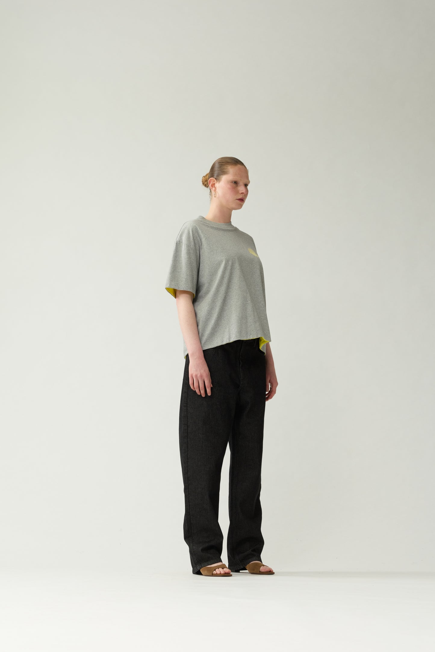 DOUBLE LAYERED LOGO TEE | Grey Melange