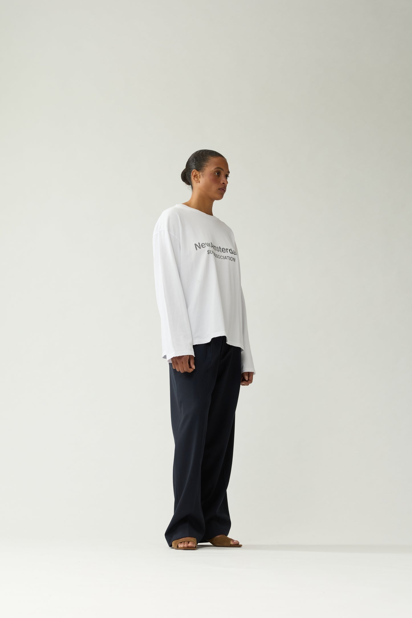 WORKED LOGO LONGSLEEVE | White