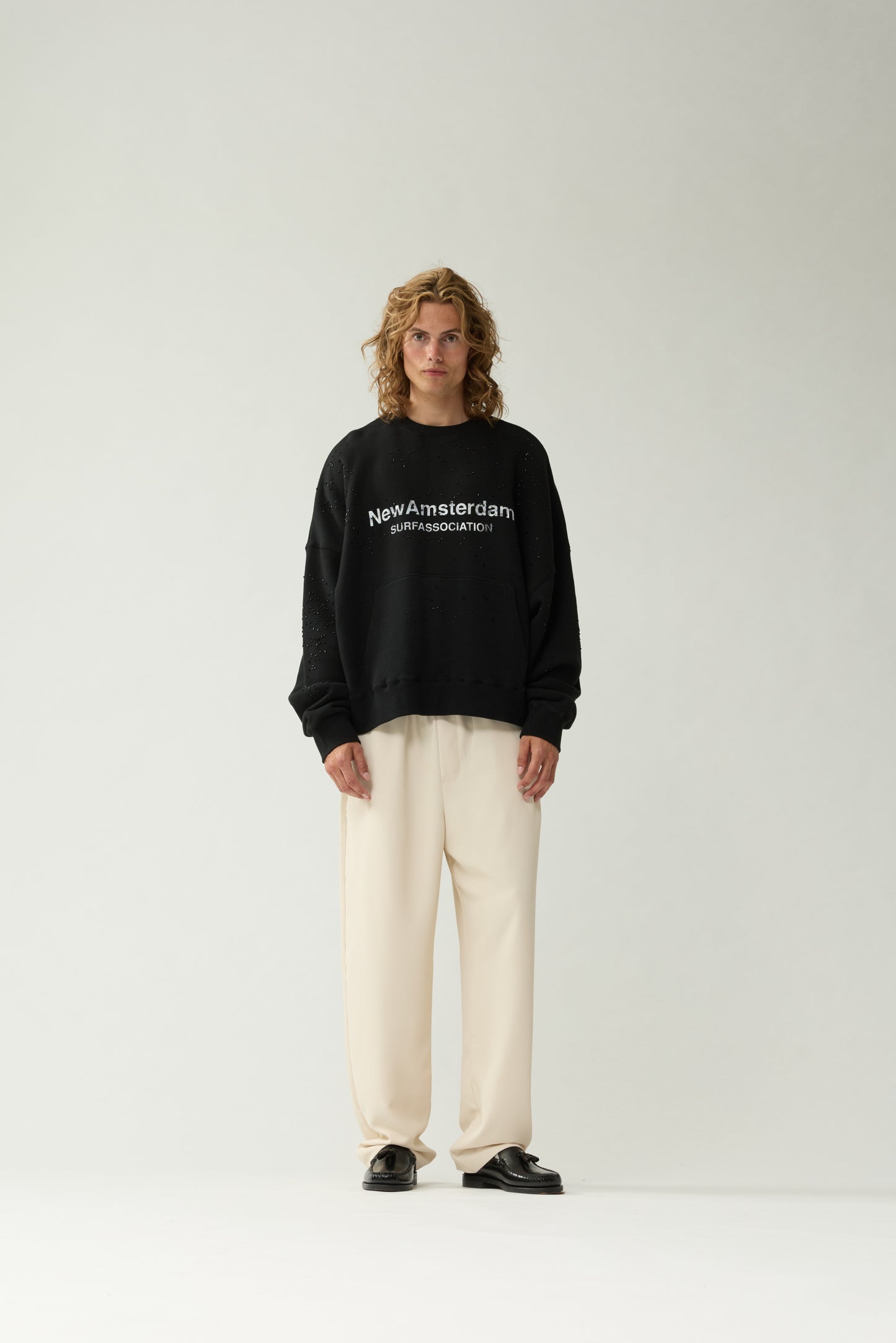 WORKED LOGO CREWNECK STRASS | Black