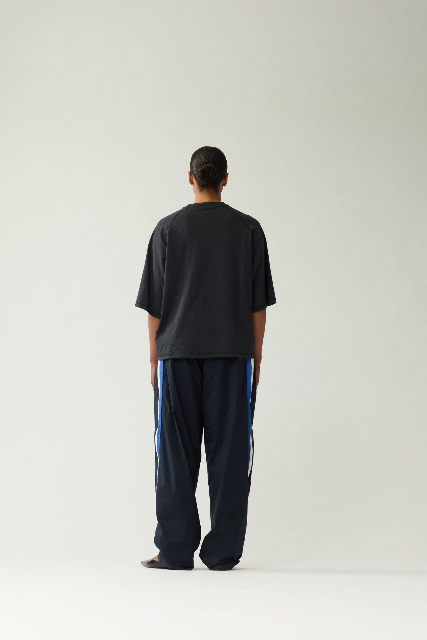 SURF TEE | Caviar