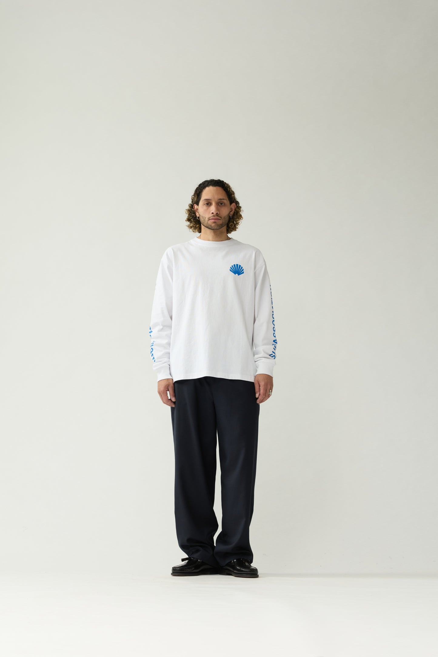 LOGO LONGSLEEVE | White