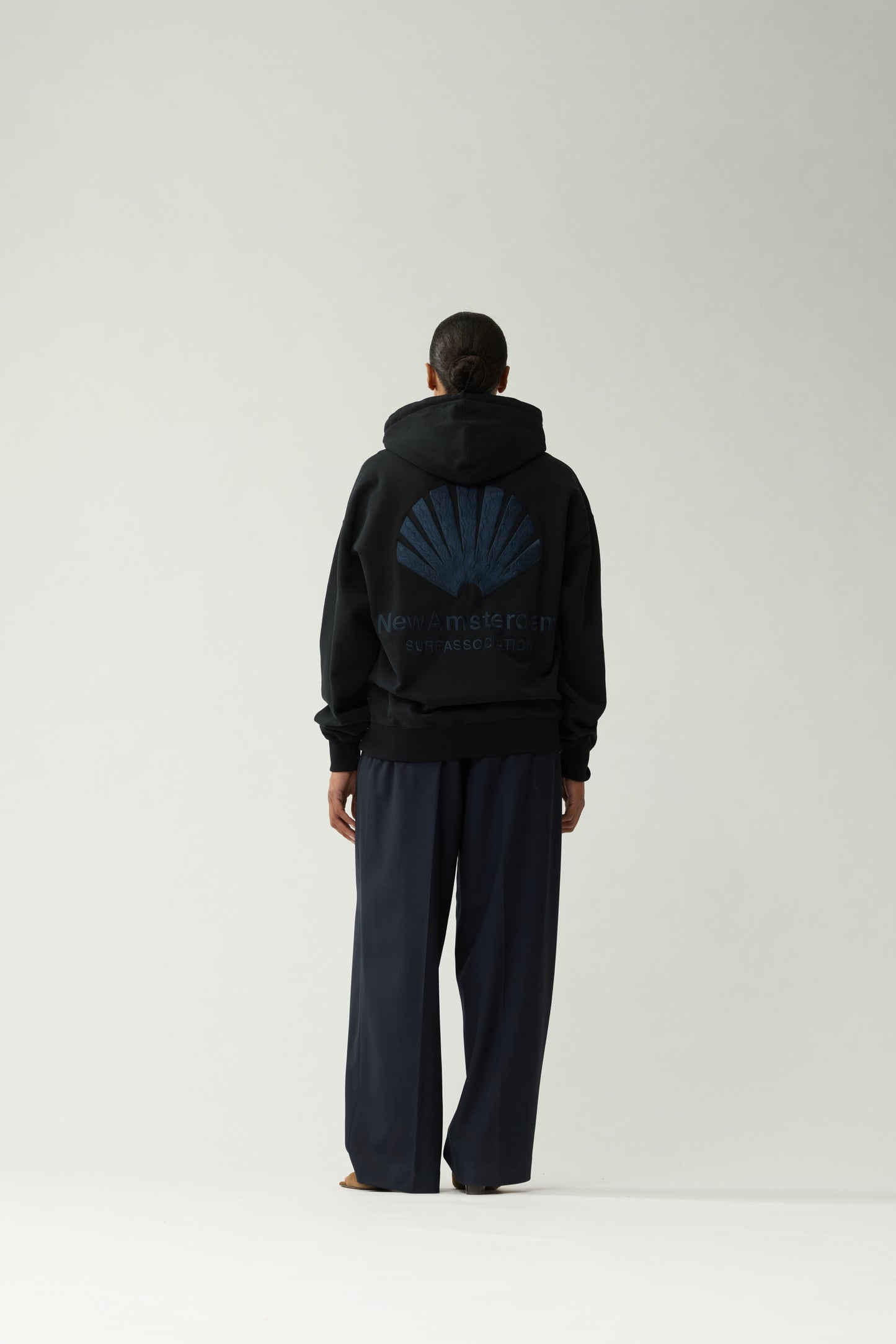LOGO HOODIE | Black