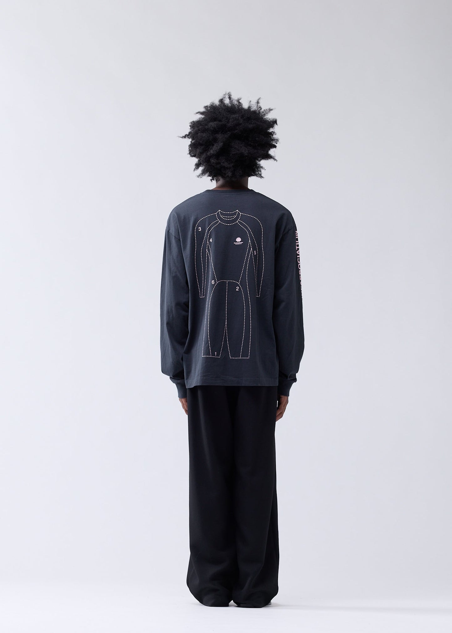 TARGET LONGSLEEVE | Anthracite