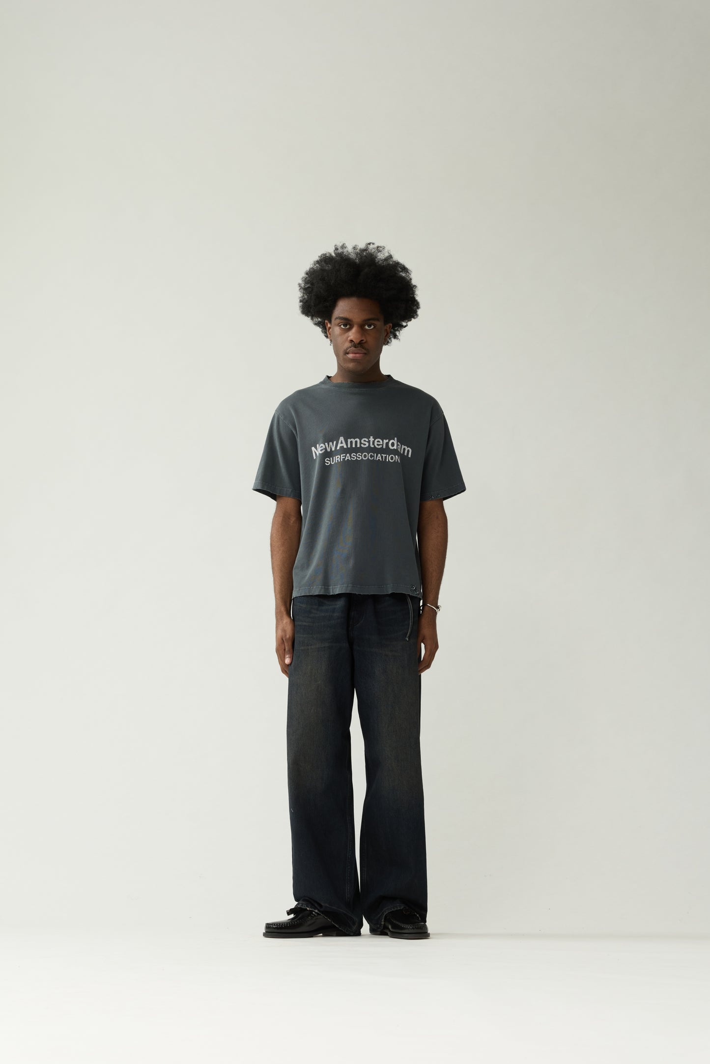 WORKED LOGO TEE | Washed grey