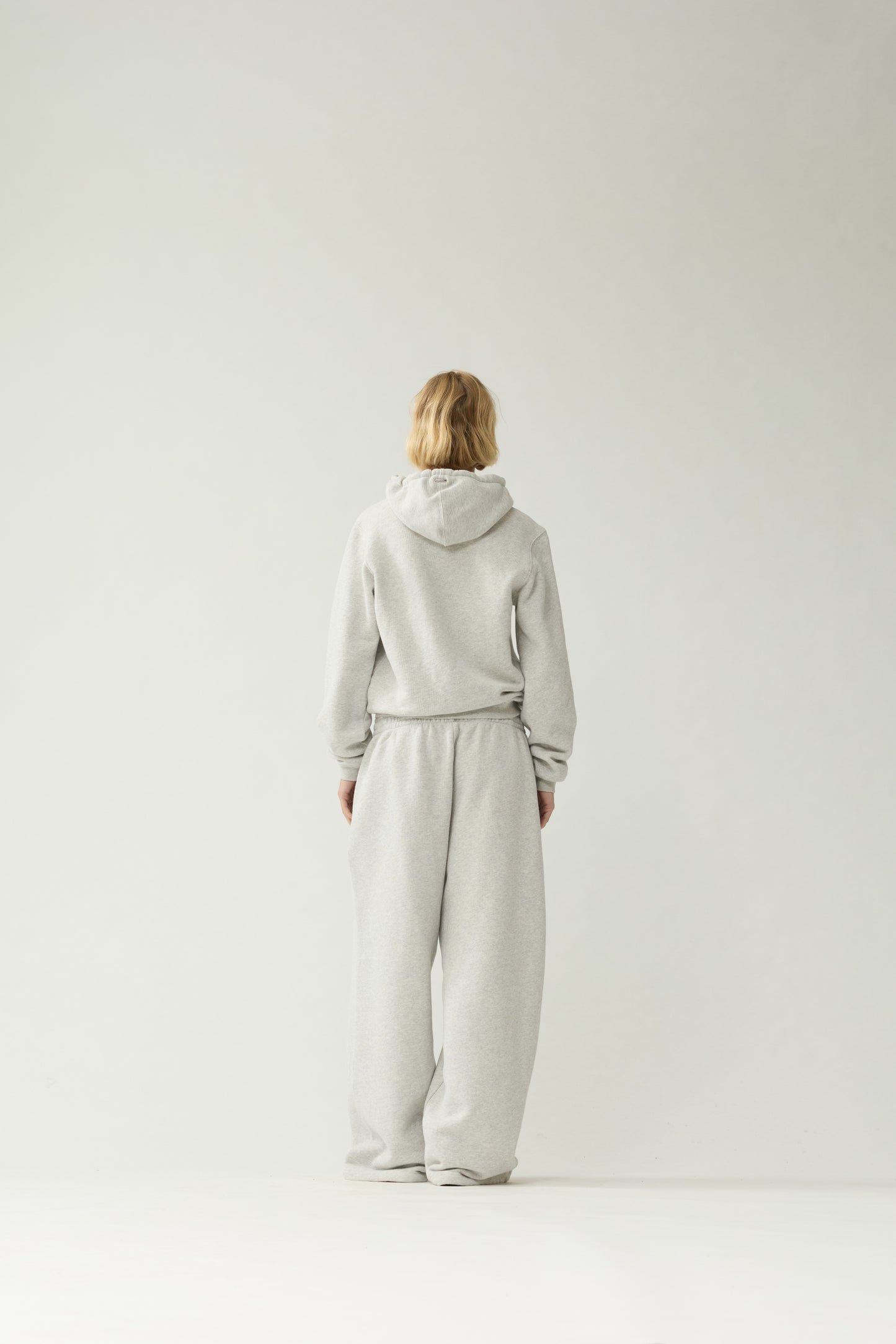 HOODED ZIPPER SWEATER | Grey Melange